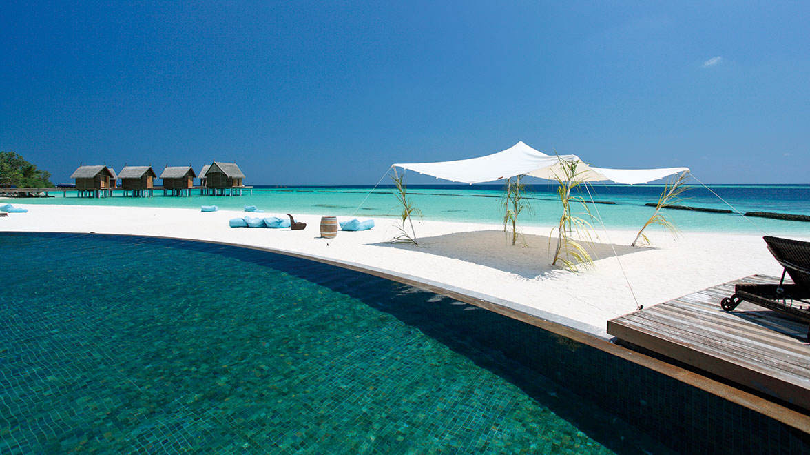 Constance Moofushi