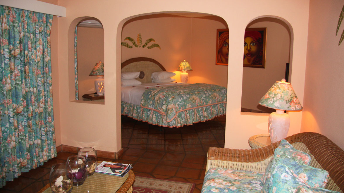 Coco Reef Resort