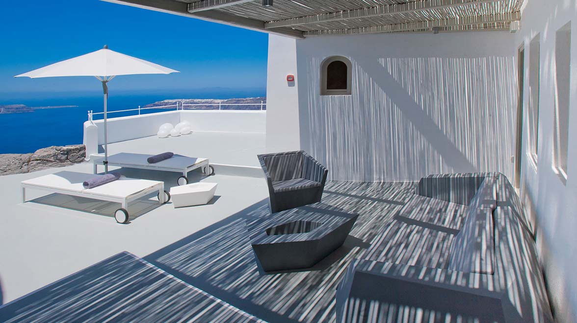 Grace Hotel Santorini